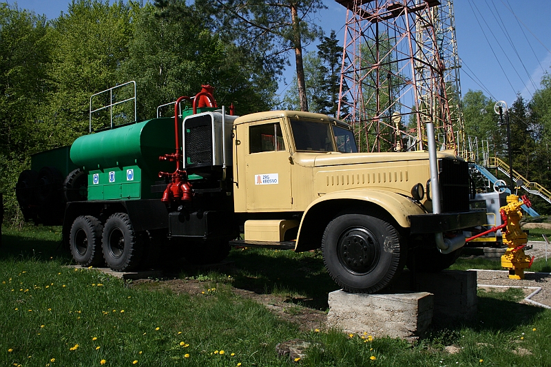 a 042